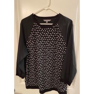 Daisy Fuentes black casual long sleeved top, Large, 95% Polyester 5% Spandex